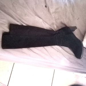 $795 Stuart Weitzman just over the knee boots black suede women size 8